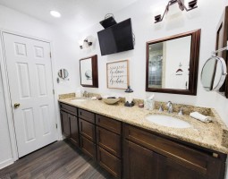 Marion Rock Ranch Resort