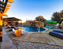Marion Rock Ranch Resort